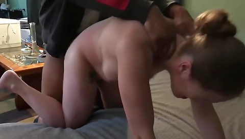 Blonde with a sexy pussy and an amateur cum shot video