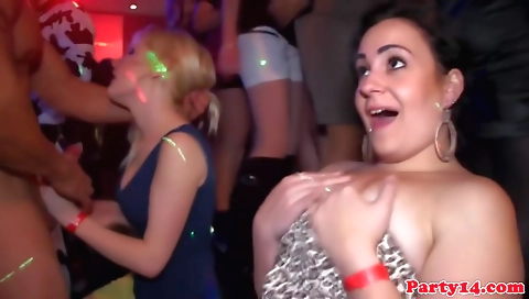 Blonde dancing is getting banged by two black dudes