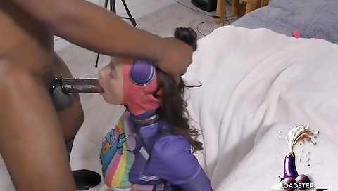 Brunette with a small titties getting pounded in her mouth