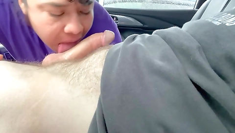 Latina milf riding her man's cock in amateur sex scene